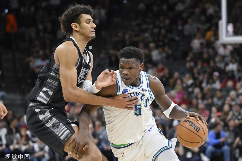 引人注目 引人注目